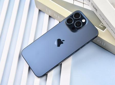 海拉尔苹果维修点分享iPhone 15 Pro Max自动关机造成的原因 